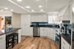 Stainless appliances and granite counters